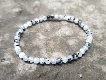 Load image into Gallery viewer, Stone bead bracelets
