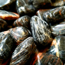Load image into Gallery viewer, Black tourmaline (tumbled)
