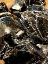 Load image into Gallery viewer, Black obsidian (rough)
