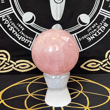 Load image into Gallery viewer, Rose quartz sphere
