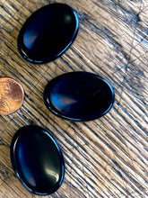 Load image into Gallery viewer, Small worry stones
